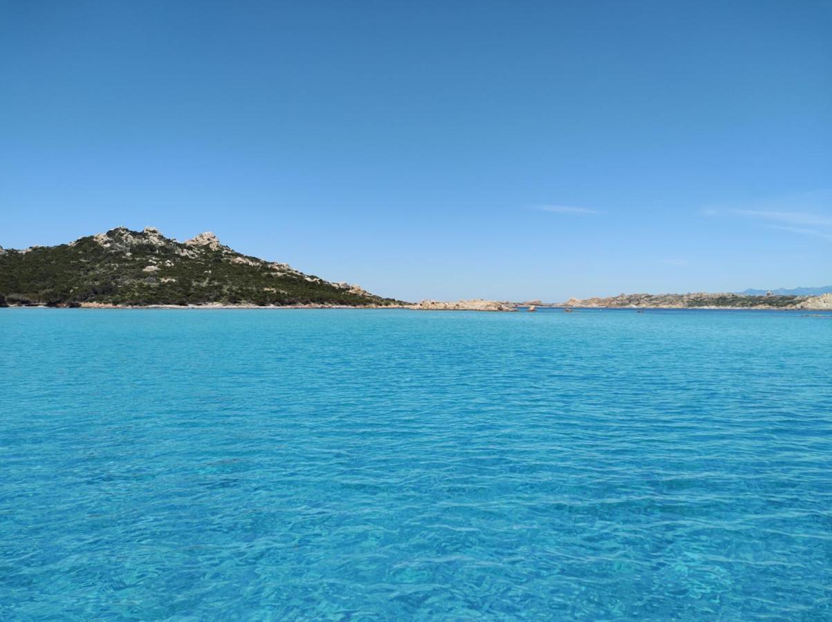 Villa Carlotta La Maddalena Ла-Маддалена Екстер'єр фото